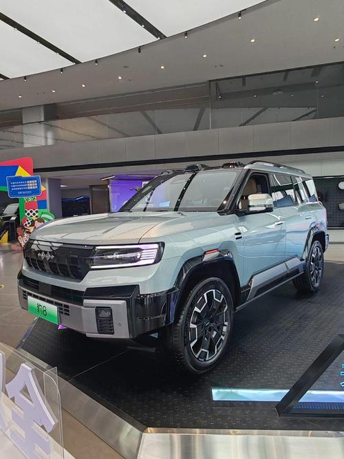 佛山73比亚迪方程豹硬派越野的爆款，英菲尼迪35周年与你共成长